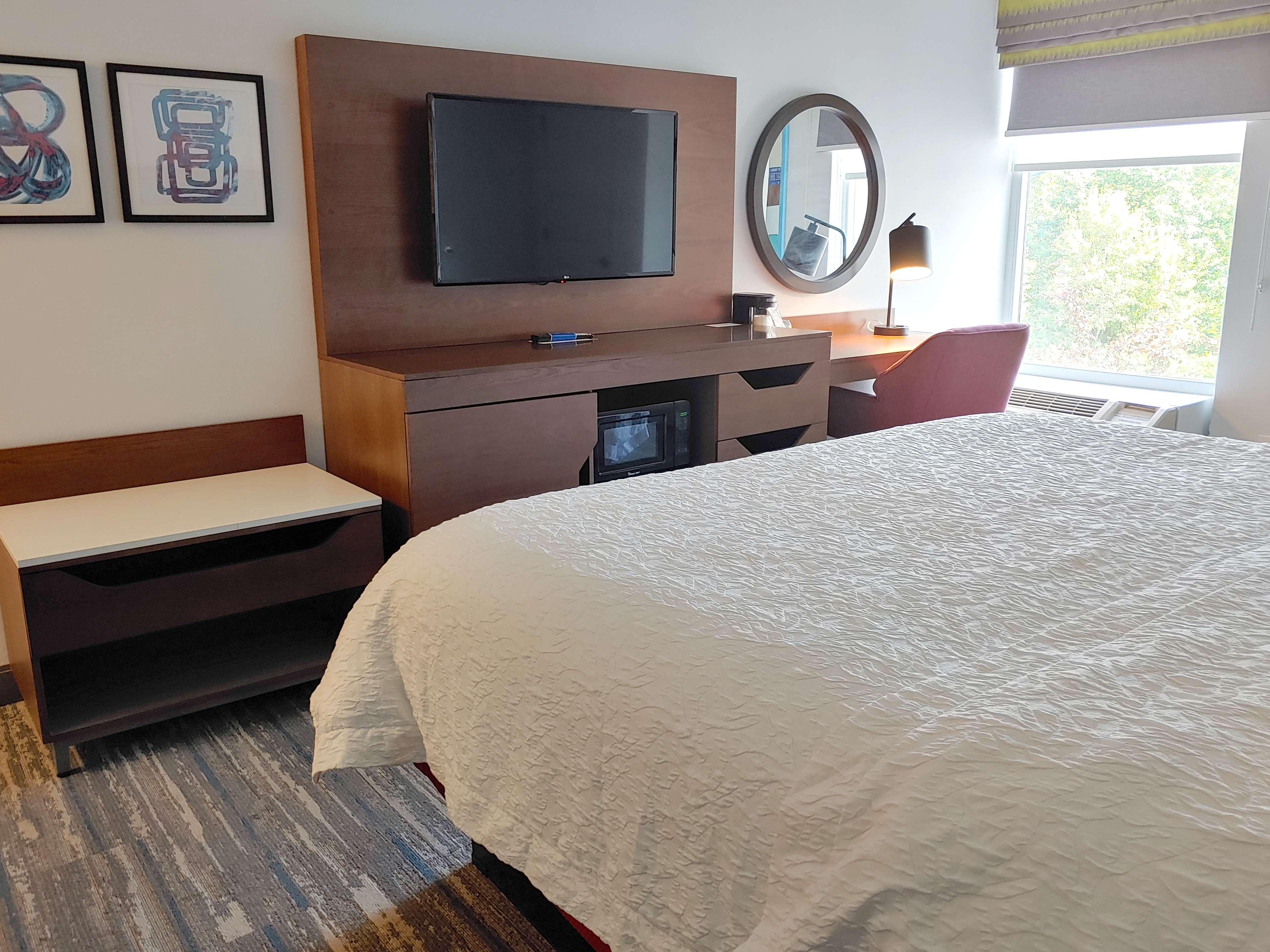 Hampton Inn By Hilton Concord/Bow Kültér fotó