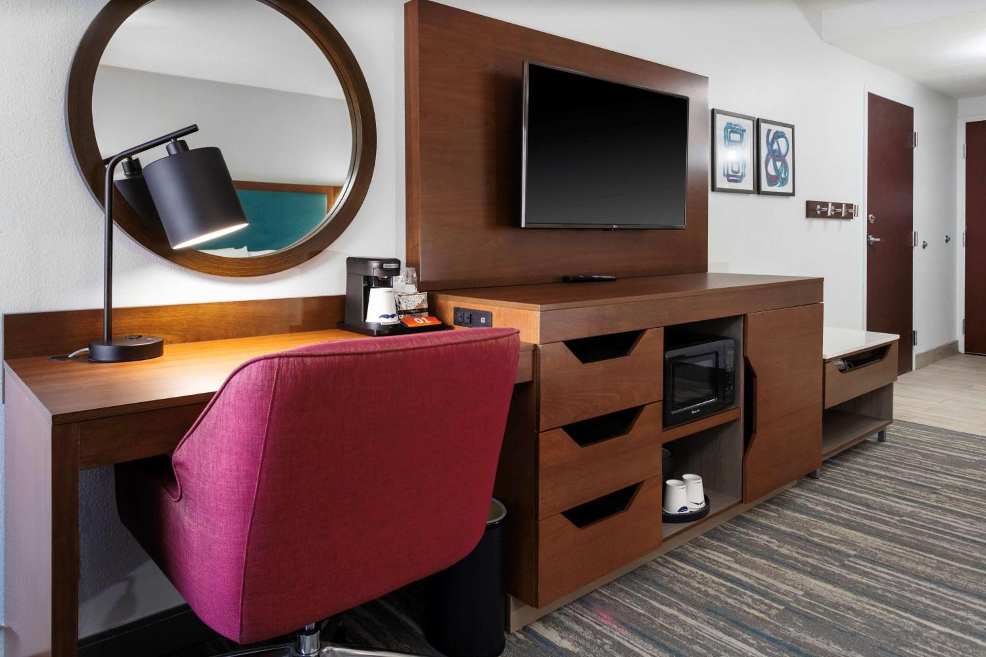 Hampton Inn By Hilton Concord/Bow Kültér fotó