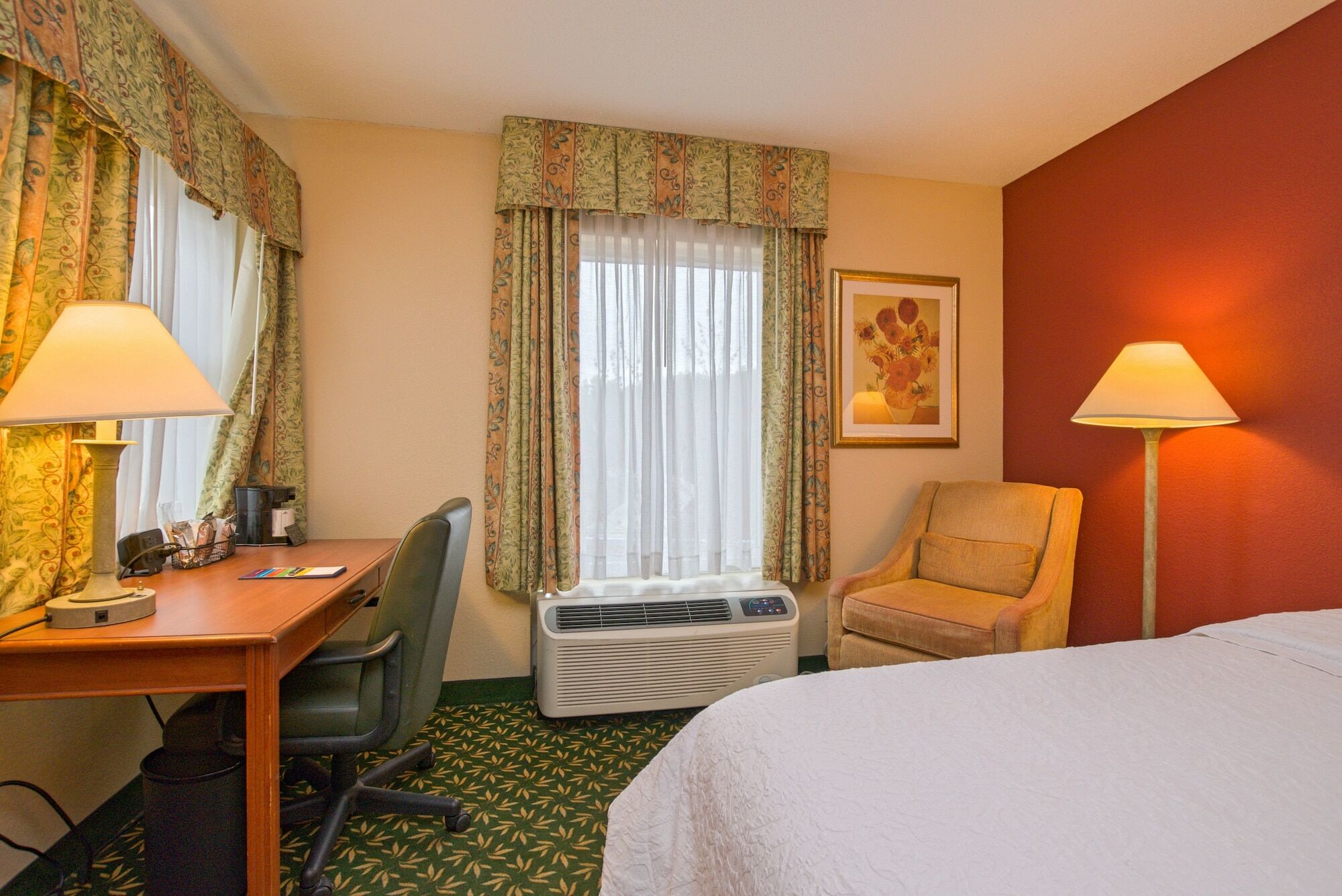 Hampton Inn By Hilton Concord/Bow Kültér fotó